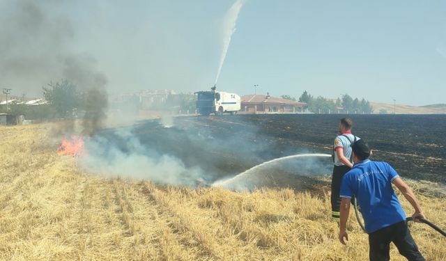 Siirt'te çıkan arazi yangını söndürüldü