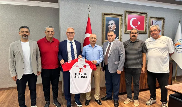 THF Başkanı Uğur Kılıç, Adana ve İskenderun’da temaslarda bulundu