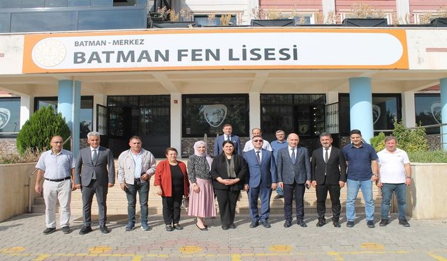 Dr. Ayten Canalp Fen Lisesi Öğrencileriyle Buluştu