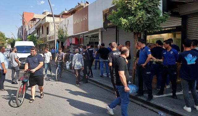 Batman'da Kuyumcu, Kendini Vurdu! Yakını Yaralandı