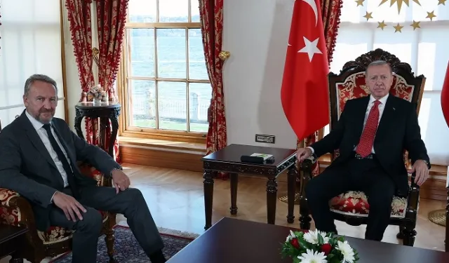 Cumhurbaşkanı Erdoğan İzzetbegoviç'i Dolmabahçe'de ağırladı