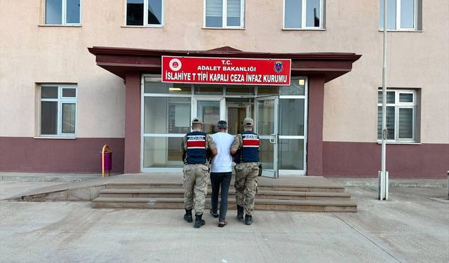 Gaziantep'te çıkan silahlı kavgada 2 kişi yaralandı