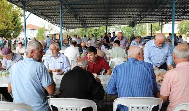 İzmit'te geleneksel mevlit programı