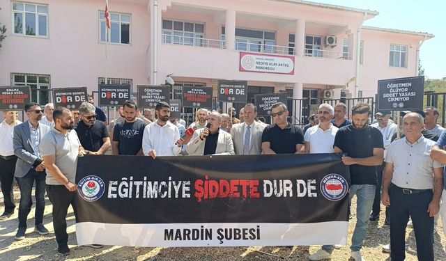 Mardin'de veli ve öğretmen arasındaki kavga güvenlik kamerasında