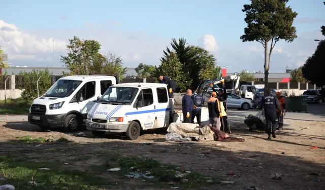 Bakırköy’de düzensiz atık toplayıcılarına denetim 