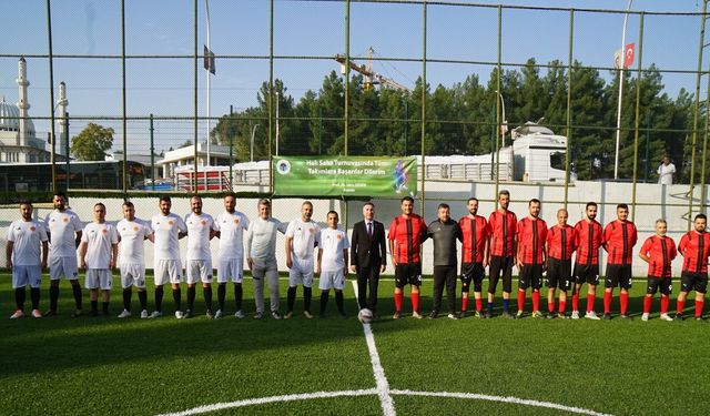 Batman Üniversitesinde Futbol Turnuvası Başladı