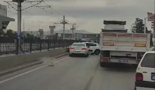 Bursa'da trafiği felç eden kaza