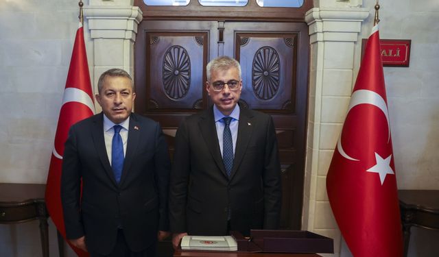 Sağlık Bakanı Memişoğlu, Kilis Valiliğini ziyaret etti