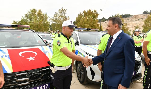 Şanlıurfa'da emniyet müdürlüğüne 69 yeni araç tahsis edildi