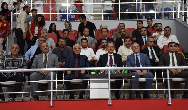 Şırnak'ta Amatör Spor Haftası açılış töreni yapıldı