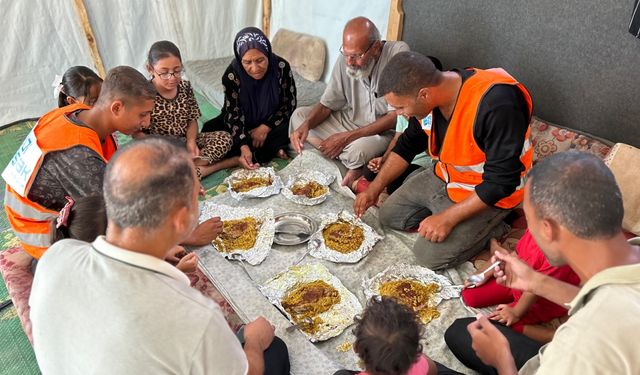 Yedi Başak İnsani Yardım Derneğinin Gazze'deki yardım faaliyetleri sürüyor