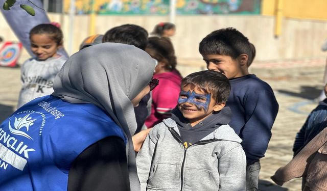 Batman Gençlik Merkezleri, 'Merkezim Her Yerde' Projesiyle Köylere Ulaştı