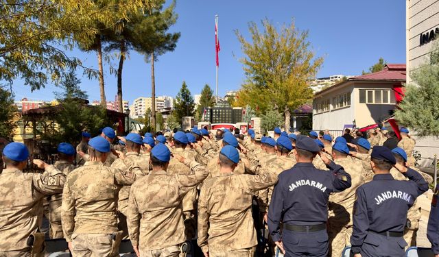 Siirt'te helikopter kazasında şehit olan 17 asker dualarla anıldı