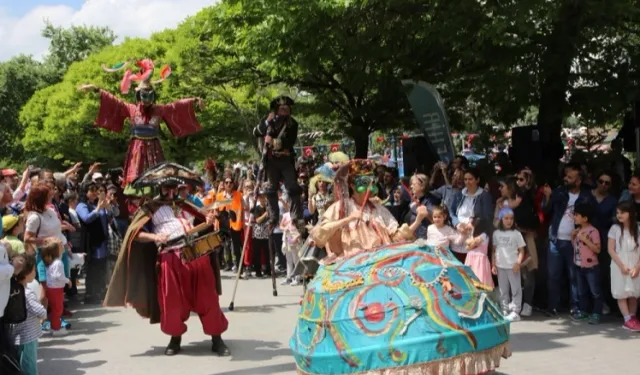 16. Uluslararası Eskişehir Çocuk Tiyatroları Festivali güçlü geliyor