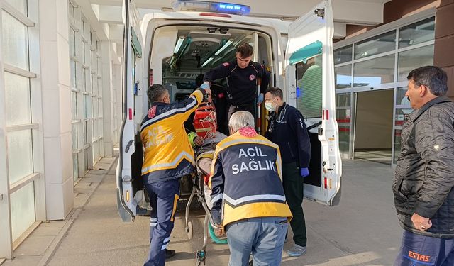 Adıyaman'da devrilen kamyonun sürücüsü öldü