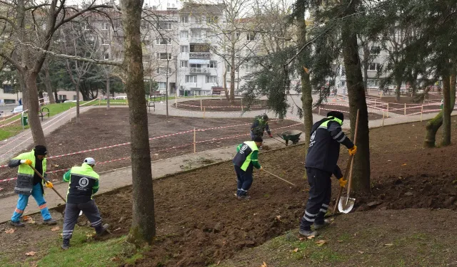 Bursa Yıldırım'da parklar yenileniyor