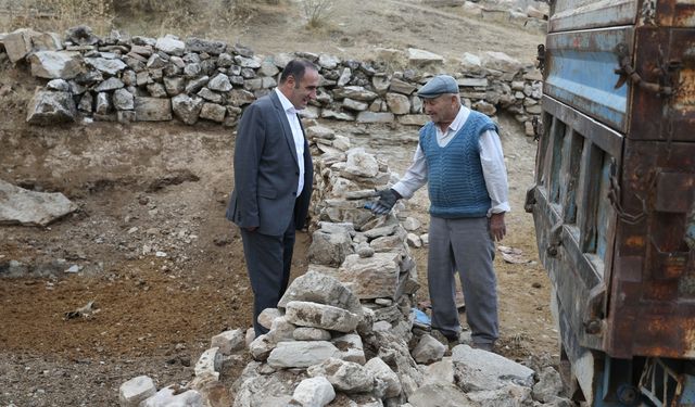 Çocukluk hayalini gerçekleştirdi, beldesine belediye başkanı olarak hizmet veriyor