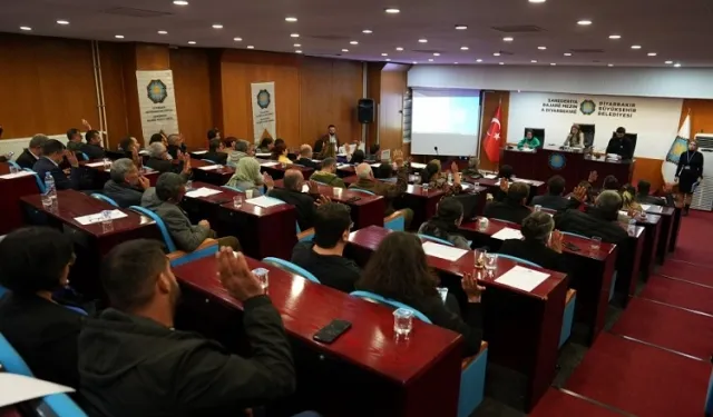 Diyarbakır Büyükşehir Belediyesi'nin 2025 bütçesi onaylandı