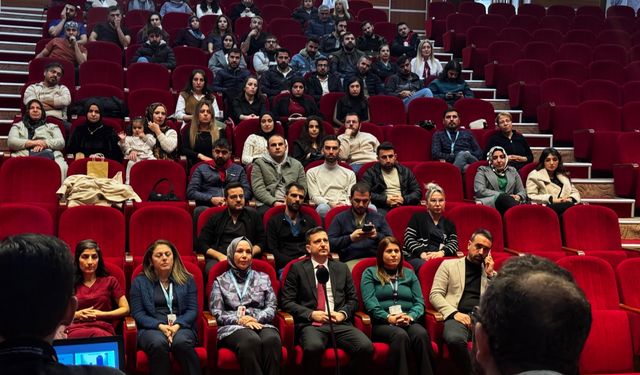 Diyarbakır'da 1553 sağlık çalışanı katıldıkları eğitim programlarında sertifika aldı