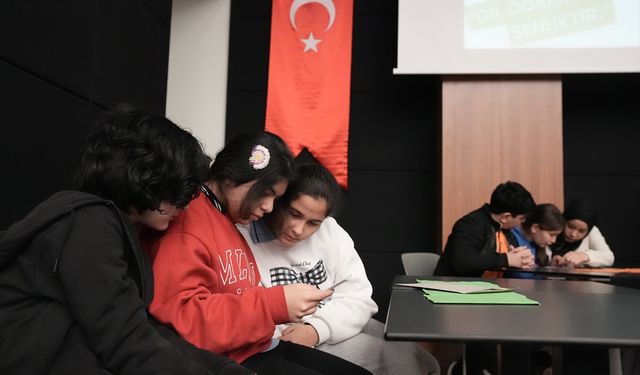 Diyarbakır'da "İngilizce Tematik Bilgi Yarışması" düzenlendi