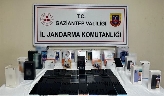 Gaziantep'te kaçak cep telefonu operasyonunda 1 şüpheli yakalandı