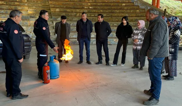 Muğla İtfaiyesi 330 mahallede eğitim verdi