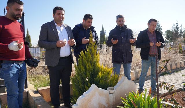 Adıyaman'da "Asrın felaketi"nde hayatını kaybeden gazeteciler anıldı