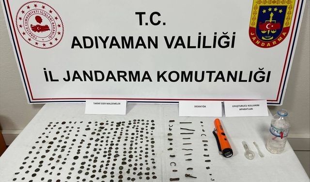 Adıyaman'da tarihi eser niteliği taşıyan 306 sikke ve obje ele geçirildi