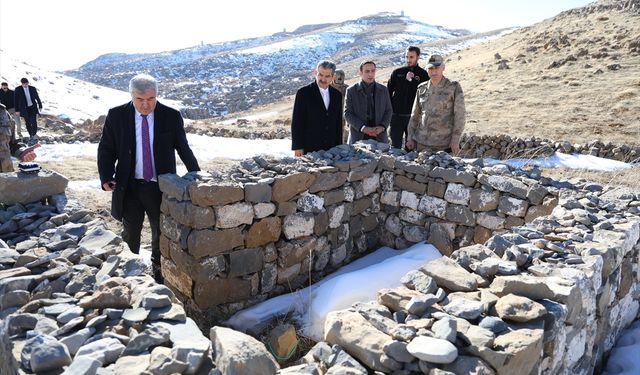 Şırnak Valisi Birol Ekici, Cudi Dağı Sefine bölgesini ziyaret etti