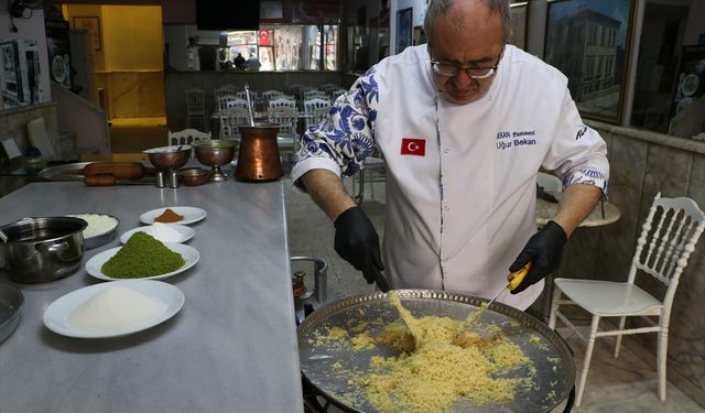 Kilis'in tescilli lezzeti "cennet çamuru" iftar sofralarını süslüyor