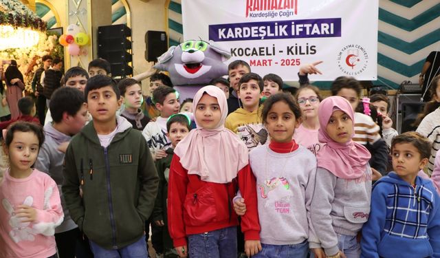 Kilis'te yetimler İHH'nin "Kardeşlik İftarı"nda buluştu