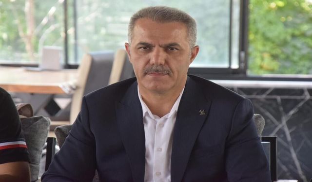 AK Parti Batman İl Başkanı Şansi duyurdu: Kobani'ye 11 Tır İnsani Yardım