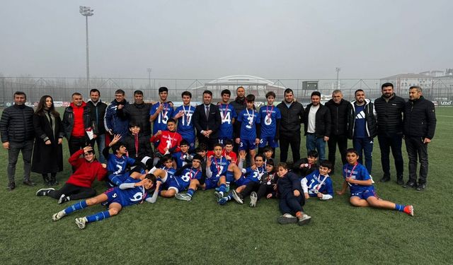 Batman'dan Hem Akademik Hem Sportif Zafer