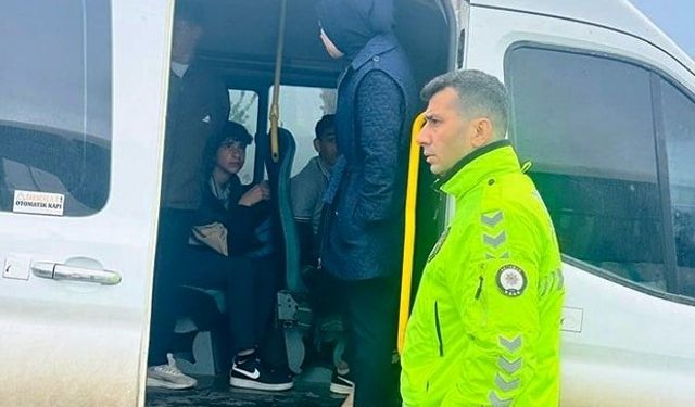 Cizre'de okul servis araçları denetlendi