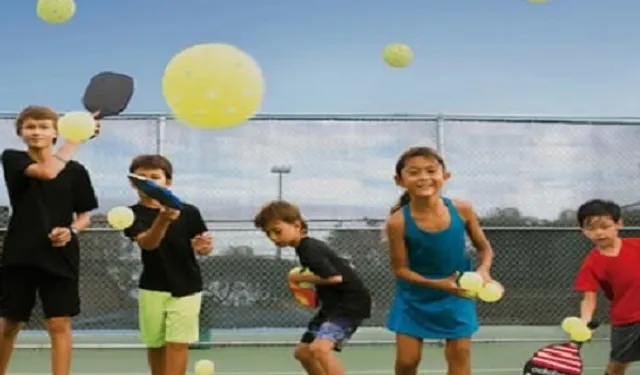 İzmir Bostanlıspor’da Pickleball heyecanı