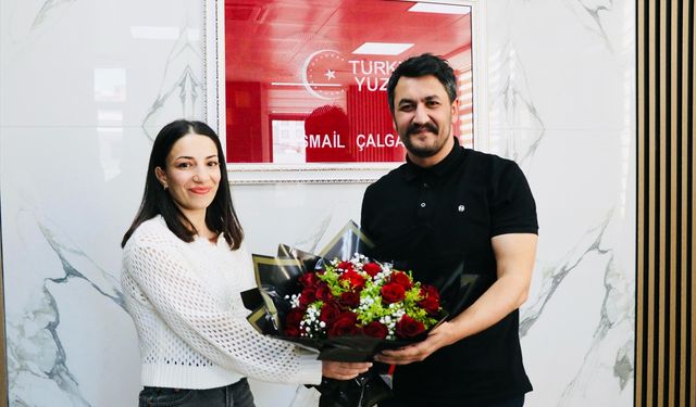 Milli güreşçi Evin Demirhan Yavuz, Siirt Gençlik ve Spor İl Müdürü Çalgan'ı ziyaret etti