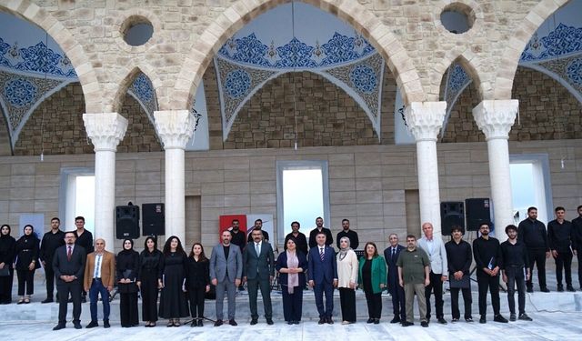 Batman Üniversitesi'nde Gönüller İlahi Sesleriyle Coştu