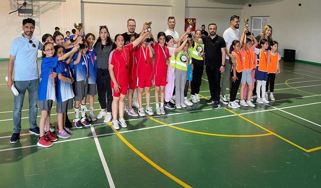 Batman'ın Minik Basketbolcuları Sahne Aldı