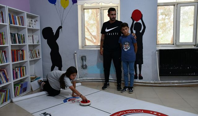 Batman'da Beyçayırı Ortaokulu Floor Curling Takımı Şampiyonaya Hazırlanıyor