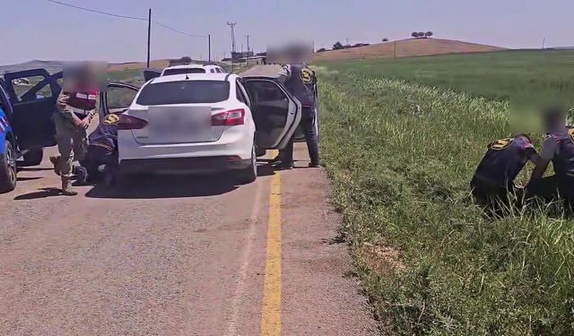 Mardin'de 1 kişinin öldüğü, 3 kişinin yaralandığı silahlı kavgaya ilişkin 3 şüpheli gözaltına alındı