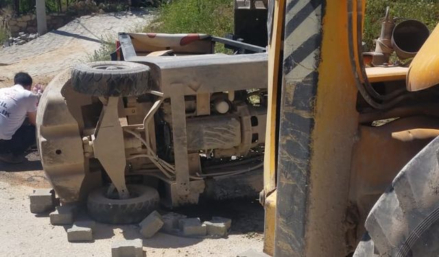 Mardin'de devrilen forkliftin altında kalan sürücü öldü
