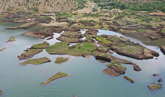 Adıyaman'ın "yüzen adaları" koruma amaçlı sabitlenmeye başladı
