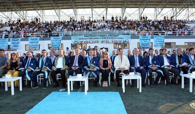 Diyarbakır'da Dicle Üniversitesi Tıp Fakültesi Mezuniyet Töreni düzenlendi