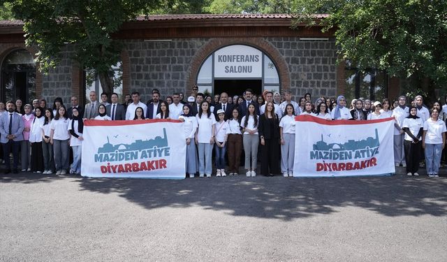 Diyarbakır'da 'Maziden Atiye Diyarbakır' öğrenci programı başladı