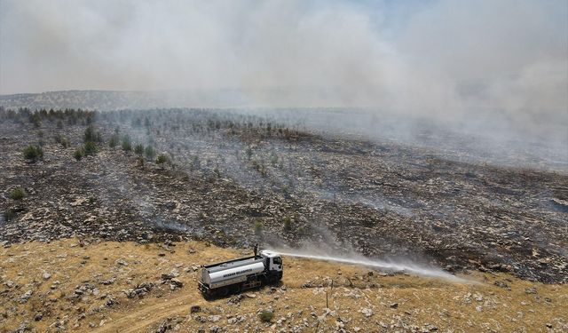 Gaziantep'te çıkan örtü yangını söndürüldü