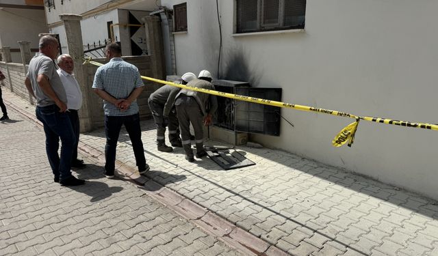 Kurtalan'da elektrik trafosunda çıkan yangın söndürüldü