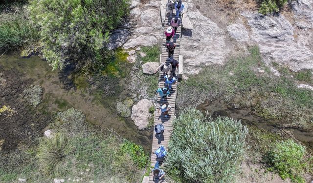 'Maziden Atiye Diyarbakır' programı kapsamında 80 öğrenci tarihi ve turistik yerleri gezdi