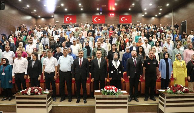 Siirt'te 'Ailenin Korunması ve Güçlendirilmesi Vizyon Belgesi ve Eylem Planı Çalıştayı' düzenlendi