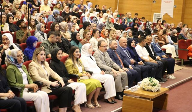 Siirt'te 'Koruyucu Aile Günü' kutlandı