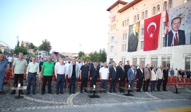 Siirt'te tayini çıkan emniyet personeli için veda programı düzenlendi